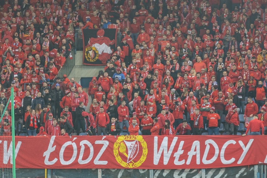 Kibice Widzewa Łódź dopingowali swój zespół w Krakowie