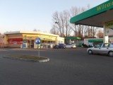 Mikołów: Stacja BP na Cieszyńskiej. Tu potrącił śmiertelnie 13-latka 