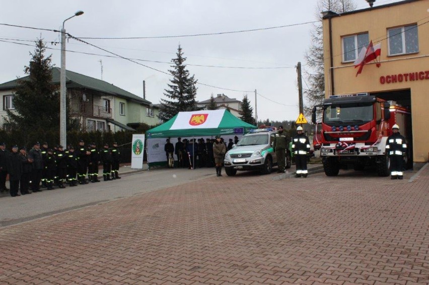 Kuźnica – uroczyste przekazanie pojazdu pożarniczego...