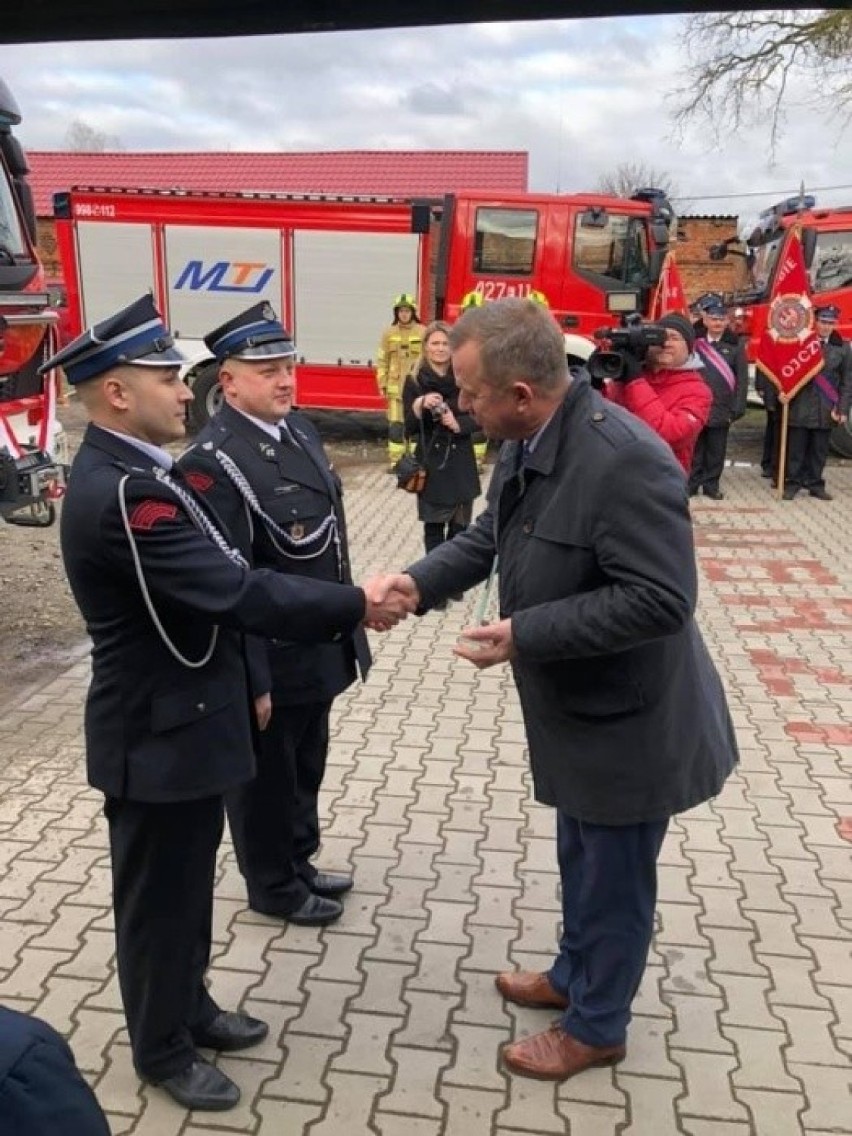 Nowy wóz strażacki w OSP Lubrza