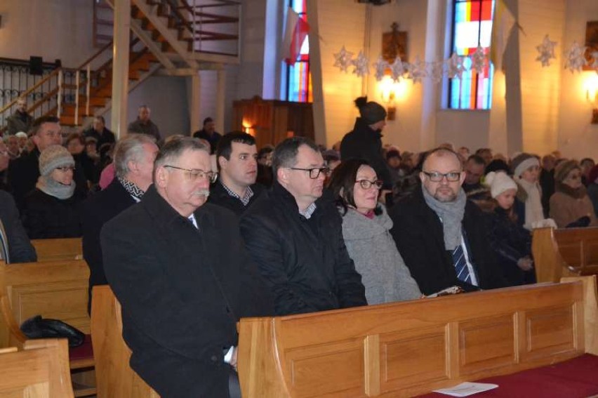 Święto Powiatu Pleszewskiego 2016 msza św. w kościele MB...