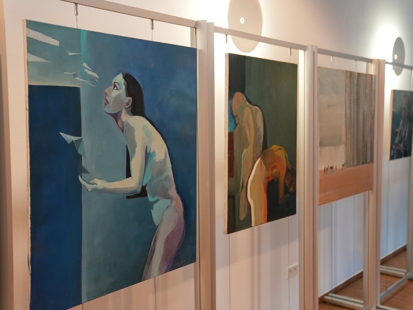 Wystawa prac Ewy Margas-Cyganek otwarta w MDK Ratusz w Zduńskiej Woli. ZDJĘCIA