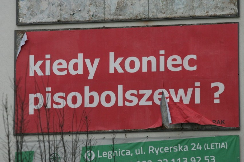 Billboard przy ulicy Wrocławskiej w Legnicy [ZDJĘCIA]