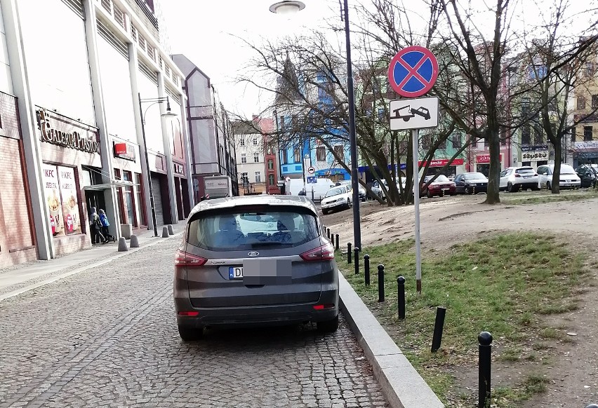 Parkingowe "święte krowy", czyli mistrzowie z Legnicy powracają [ZDJĘCIA]