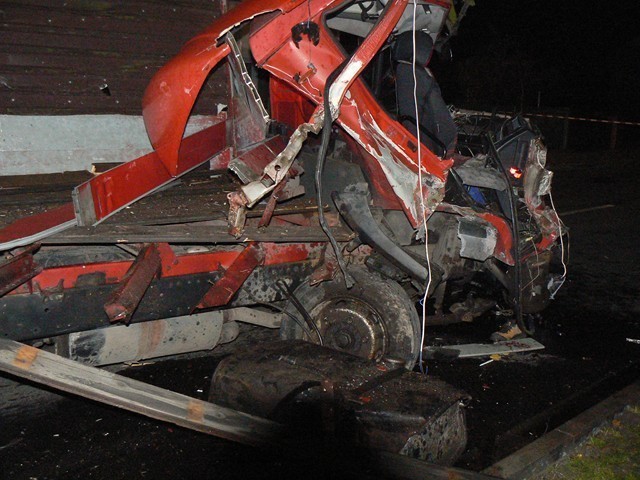 Wypadek w Kramsku. Pijany kierowca jechał ciężarówką