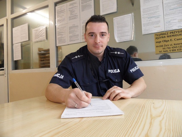 Aspirant Dariusz Rusin pracuje w policji od 11 lat