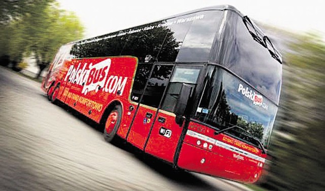 Autobusy mają 14,5 metra długości, klimatyzację i darmowe Wi-Fi
