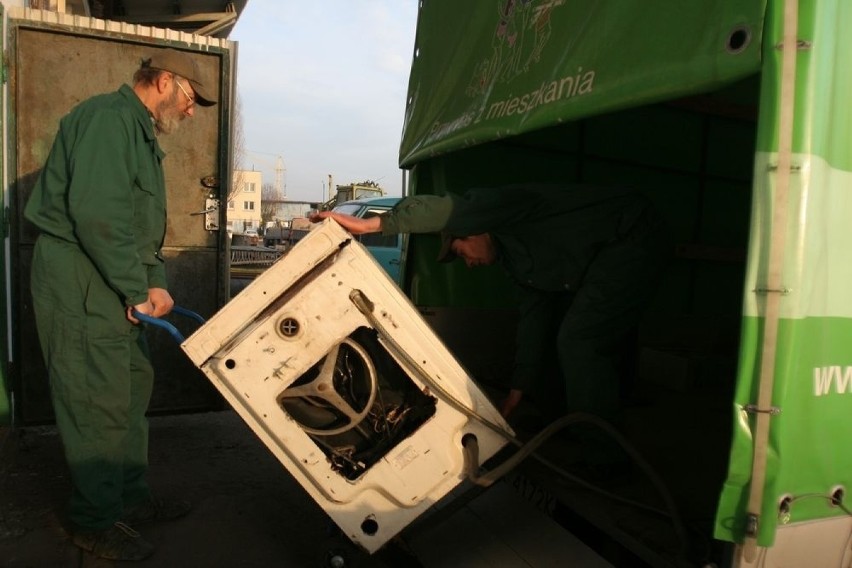 Chcesz się pozbyc starego sprzętu elektrycznego bądź elektronicznego? 