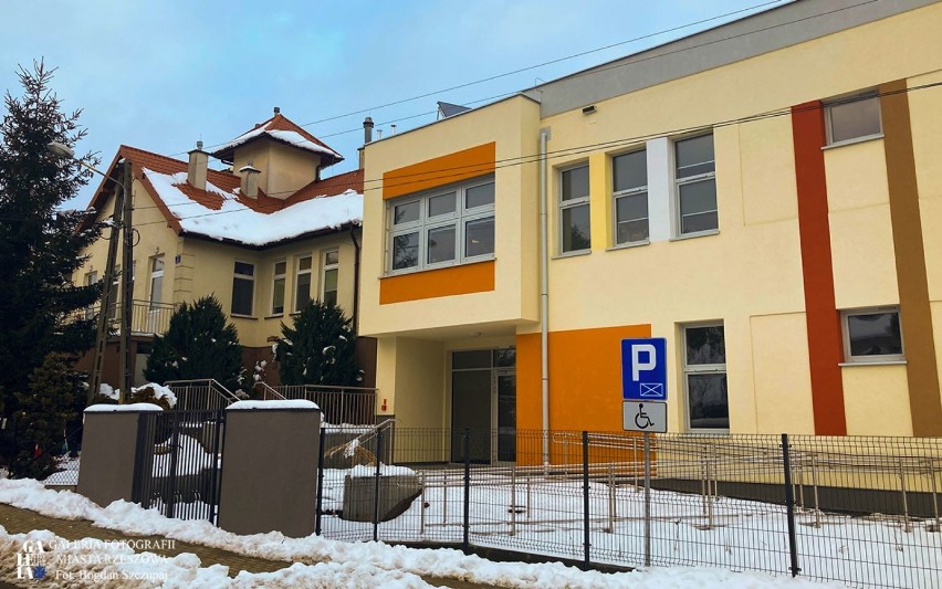 Szkoła na osiedlu Bzianka w Rzeszowie już gotowa. Zakończyła się przebudowa [ZDJĘCIA]