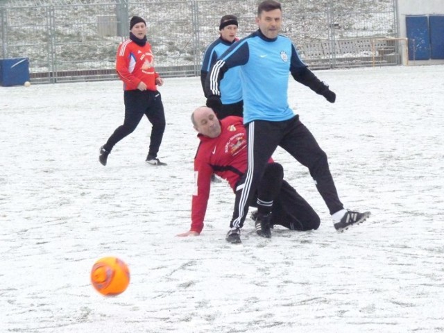 Noworoczny mecz oldbojów Gwardii i Bałtyku zakończył się wygraną gwardzistów 3:0.