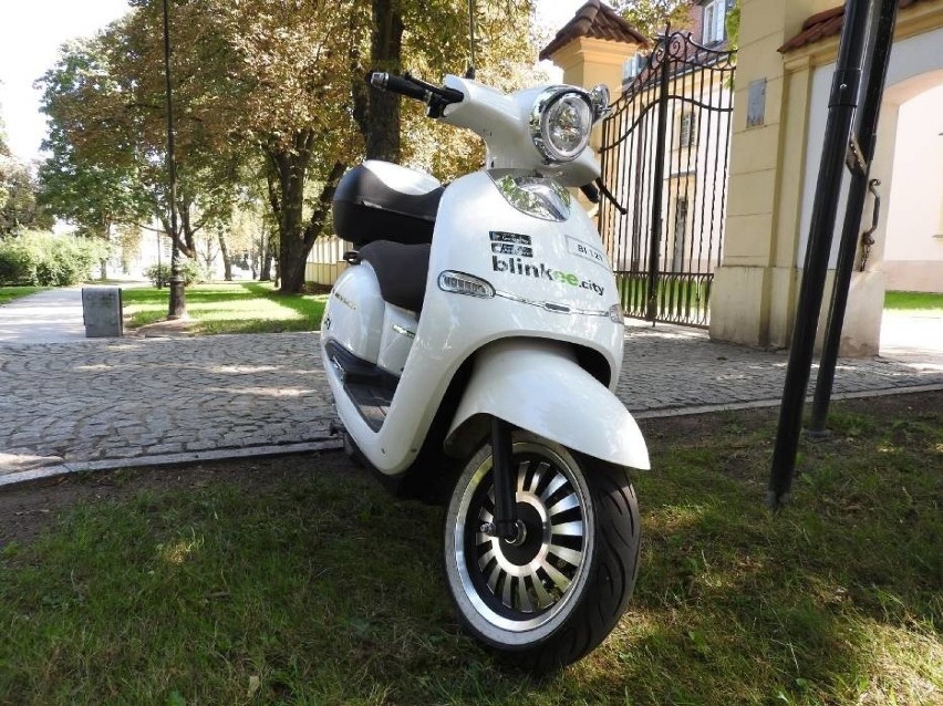 Miejskie skutery wróciły w weekend na ulice Białegostoku....