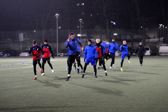 Piłkarze Stali Brzeg rozpoczęli przygotowania do rundy wiosennej.