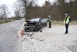 Wypadek w Płachtach w gm. Liniewo. Trzy auta zderzyły się na drodze wojewódzkiej nr 224 ZDJĘCIA