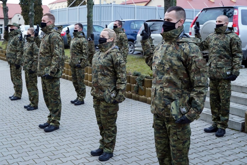 Dzisiaj piętnastu nowych funkcjonariuszy Straży Granicznej...