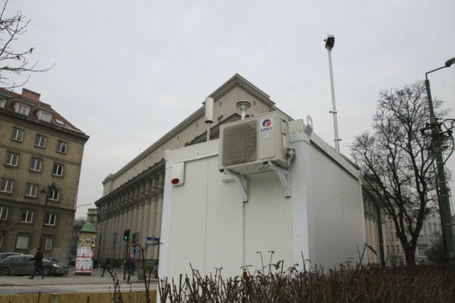 Nowa lokalizacja stacji komunikacyjnej w Krakowie. Teraz jakość powietrza badana jest przy ul. Kamieńskiego