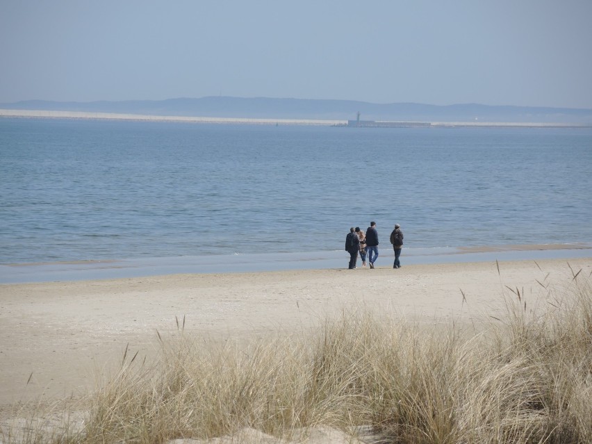 Do Świnoujścia wróciło lato. Sezon na plaży rozpoczęty