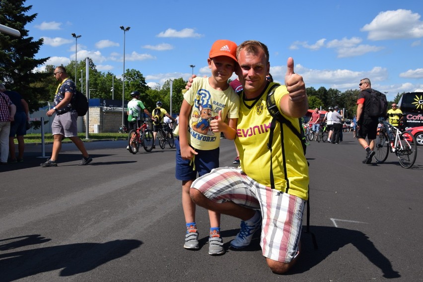 Miasteczko rowerowe przed Stadionem Ślaskim