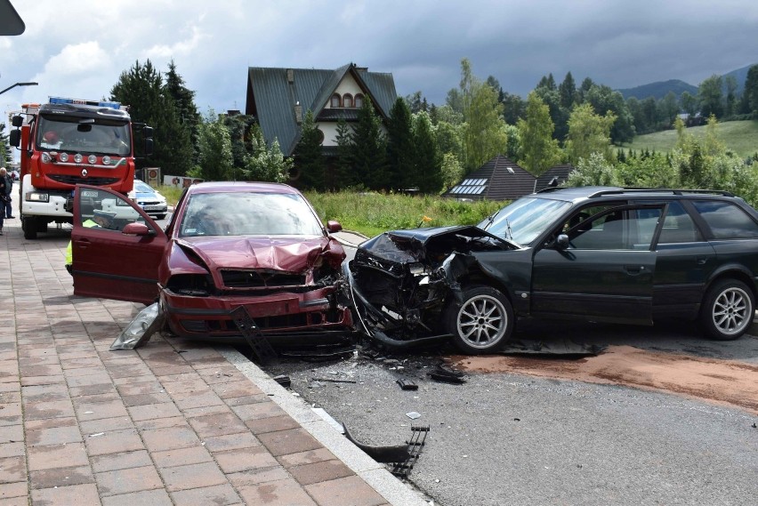 Zakopane. Wypadek na ulicy Broniewskiego. Kierowca uciekł. Był pijany 