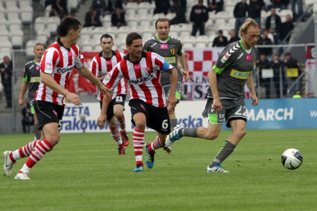 Cracovia uległa na własnym stadionie Koronie Kielce 1:2 w ...