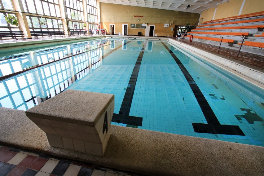 Najstarszy w Toruniu basen szkolny czeka wielka przebudowa [zdjęcia]