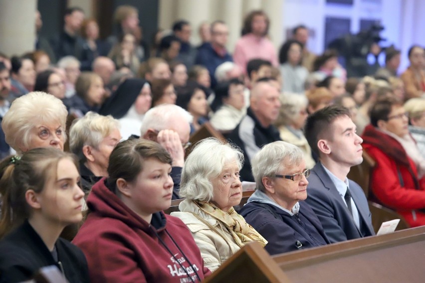 Msza Wieczerzy Pańskiej w łódzkiej katedrze