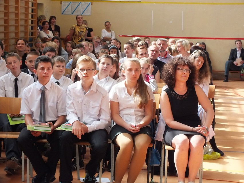 Zakończenie roku szkolnego 2012/2013 w SP 3 Bełchatów [ZDJĘCIA]
