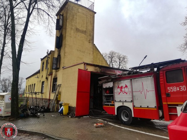 Nad ranem stanęła w ogniu remiza w Bądeczu