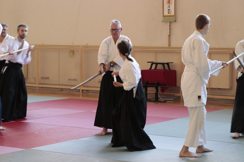 Złotowski Klub Aikido po raz kolejny prowadzi Letnią Szkołę Aikido w Złotowie. Uczestnicy są nie tylko ze Złotowa