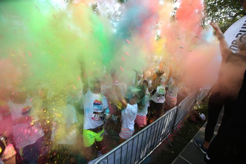 The Color Run w tym roku zawitał m.in. do Wrocławia. W...