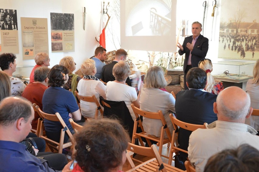 Promocja albumu „Opoczyńskie dziedzictwo ceramiczne” odbyła się w Muzeum Regionalnym 
