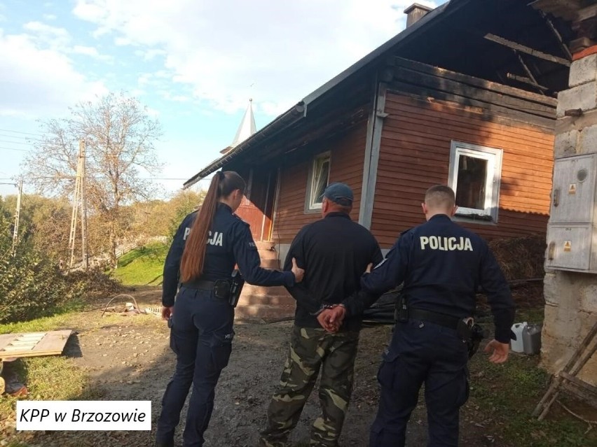 43-latek z Golcowej podpalił dom, w którym mieszkał. Trafił do aresztu tymczasowego