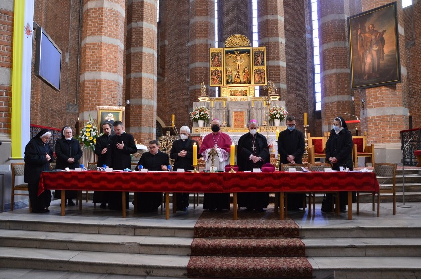 Druga elżbietanka z Nysy na ołtarzach? Ruszył proces...