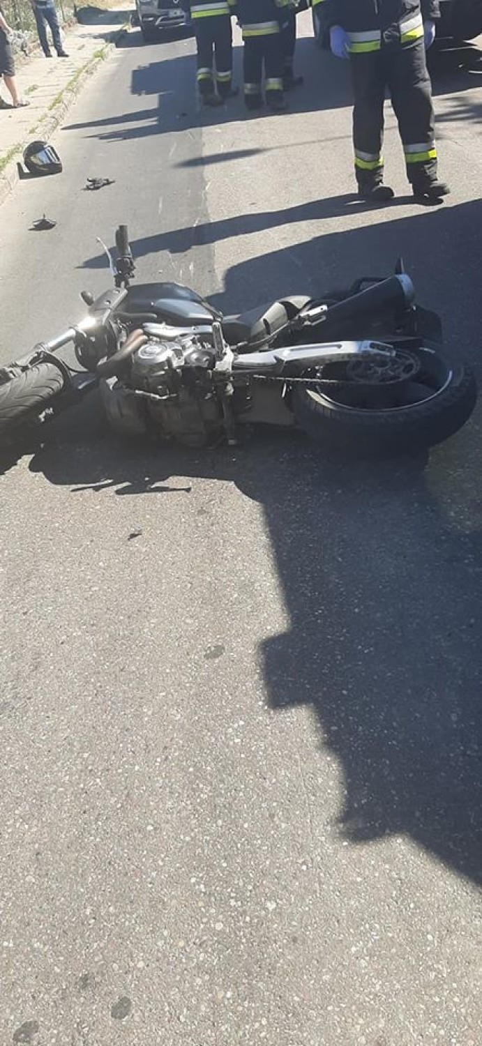Wypadek w Chwarzenku 14.06.2020. Motocyklista uniknął zderzenia z autem osobowym [ZDJĘCIA]