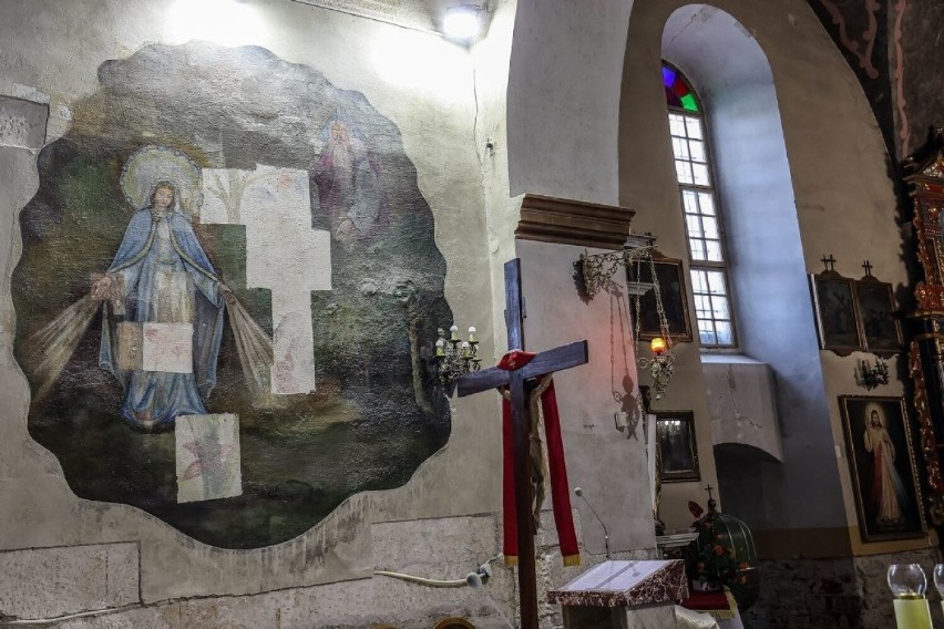 Barokowe freski w kościele w Jazowsku zostaną zabezpieczone,...