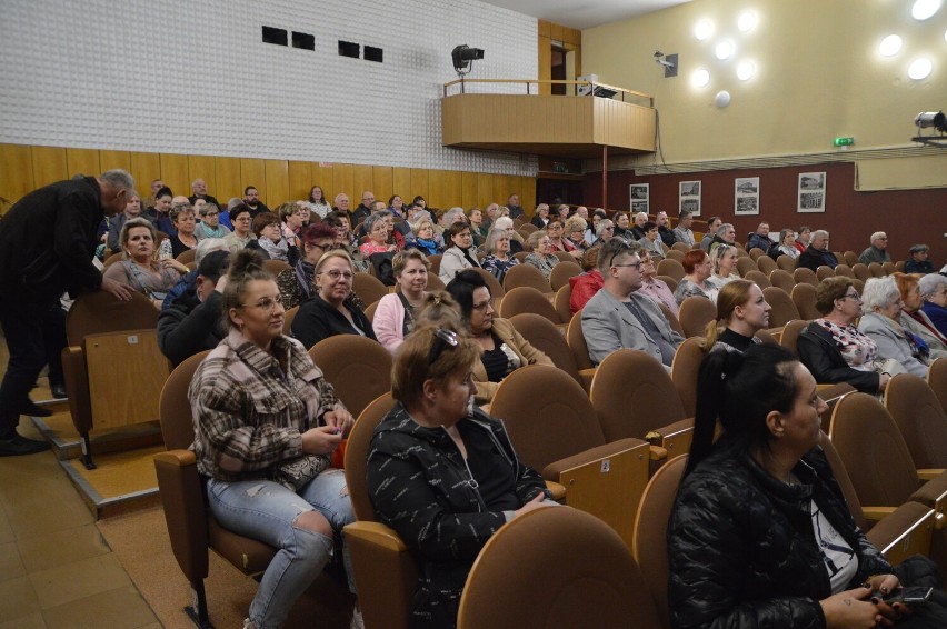 Kiempa chce słuchać ludzi. Przynajmniej przez 2,5 miesiąca, a może do końca kadencji