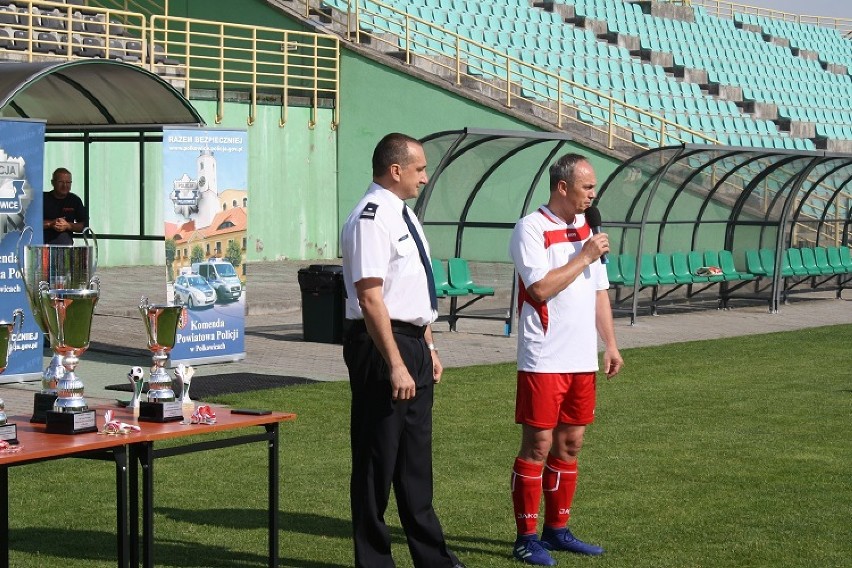 Policjanci z Wałbrzycha wygrali XVI Turniej piłki nożnej o Puchar Komendanta Powiatowego Policji w Polkowicach