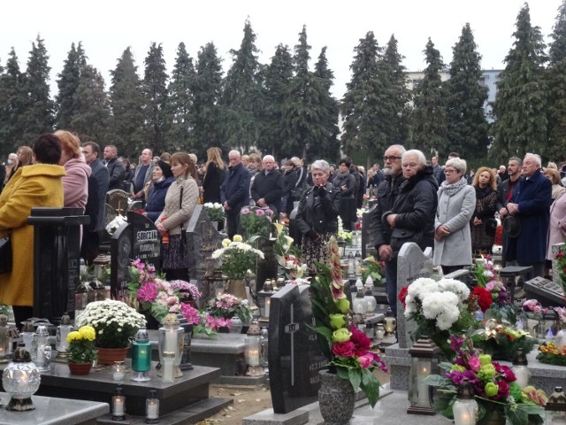 Uroczystości Wszystkich Świętych na cmentarzu w Grodzisku Wielkopolskim