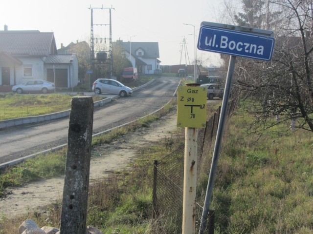 Ul. Boczna w Starych Oborzyskach czeka na remont