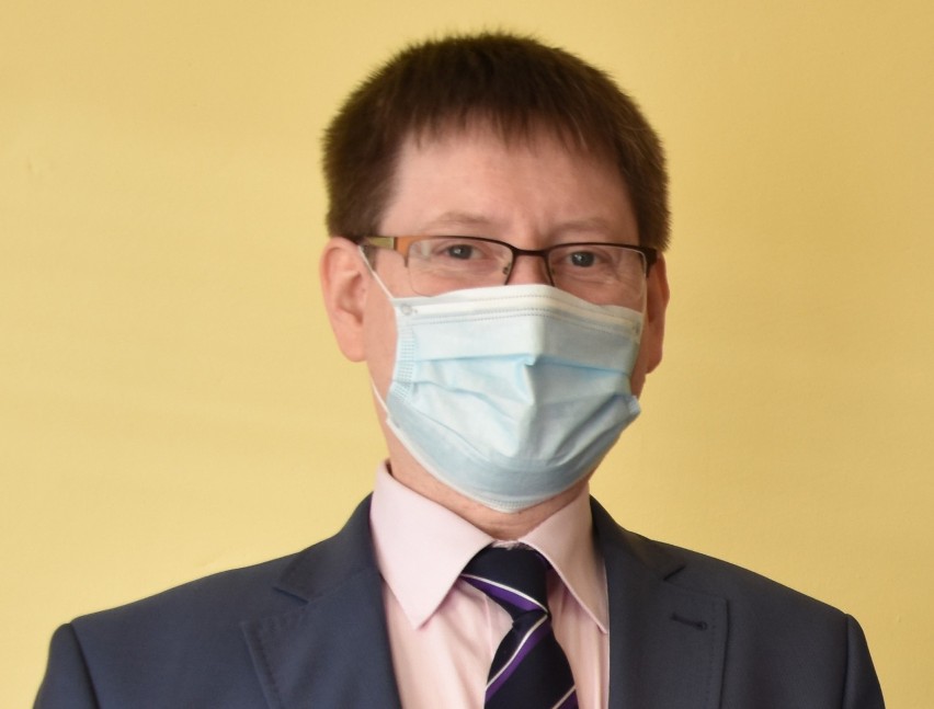 dr Przemysław Bury - dyrektor Szpitala Powiatowego w...