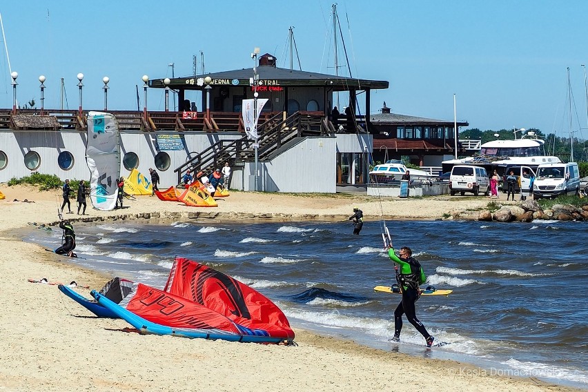 Ostatni weekend maja 2020 - kitesurfing na Zatoce Puckiej