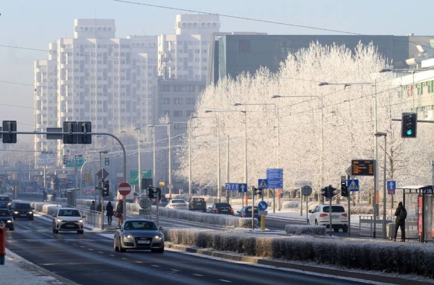 Uwaga! Zawieje śnieżne we Wrocławiu (OSTRZEŻENIE METEO)