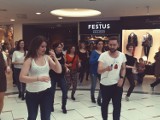 Taneczny flash mob w CH Klif w Gdyni [ZDJĘCIA, WIDEO]