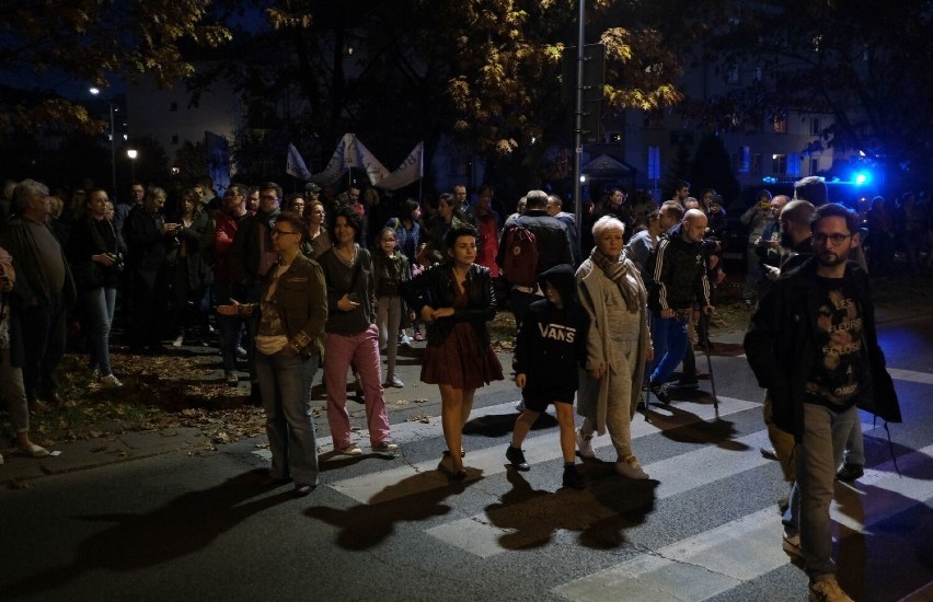 zdjęcia z protestu po wypadku na Sokratesa w 2019 roku