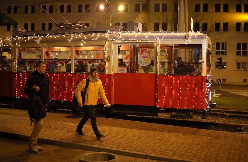 Świąteczny tramwaj w Gdańsku będzie kursował do 23 grudnia