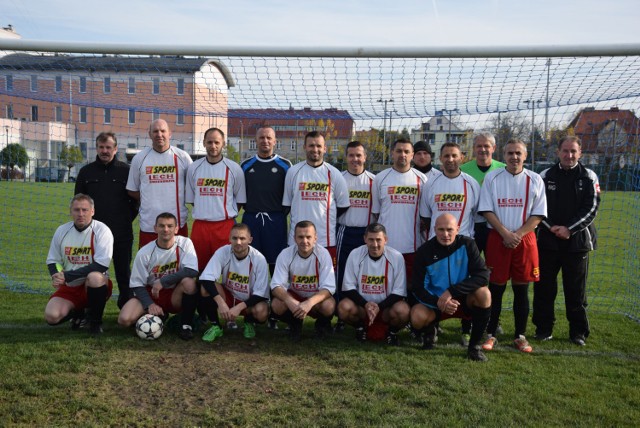 Mecz 11. kolejki w Lubuskiej Lidze Oldbojów: Pogoń-Lech Świebodzin vs. Korona Kożuchów