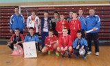 Pomezania Malbork na podium turnieju piłkarskiego w Starogardzie Gdańskim