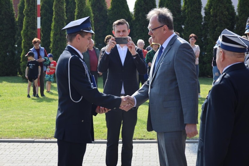 Strażacy z OSP w Stobiecku Miejskim w Radomsku dostali nowy...