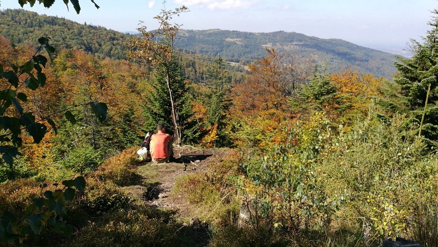 Beskid Mały w powiecie wadowickim to miejsce, gdzie można...