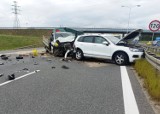 Wypadek trzech samochodów na AOW. Są poszkodowani!