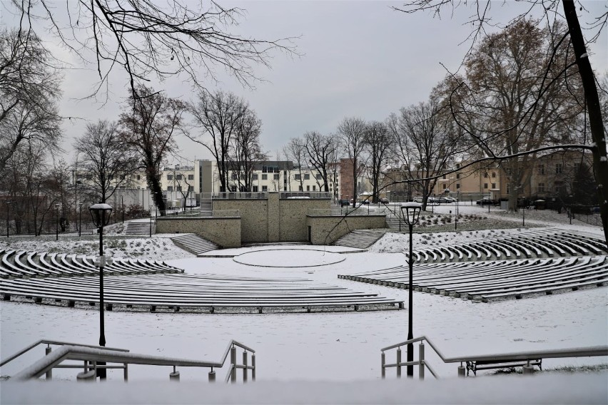 Miasto pokryte śniegiem wyglądało pięknie!